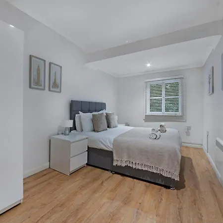 Apartamento 2 Bed Piccadilly 4 *