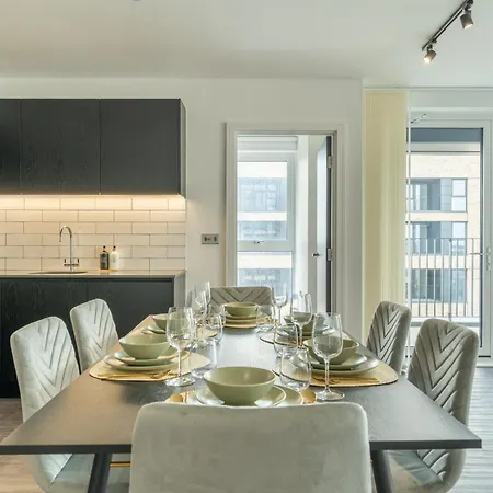 Mitre Monet By Artsy Appartement *