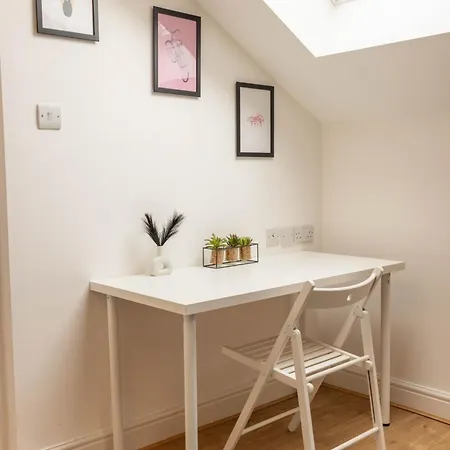 Modern 3 Beds 2 Baths Abbey Rd - St John's Wood Apartamento *