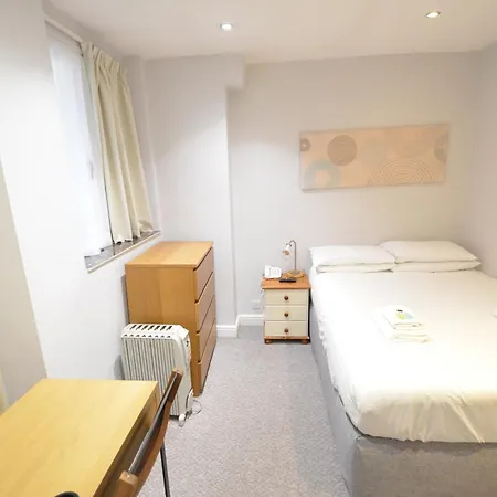 Amber Hotel-suites Hotel 3*