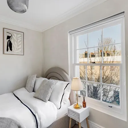 Kings Cross- 2 Bedroom Apartment