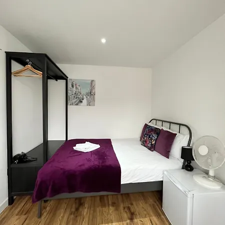 Homestay Euston Private Bedrooms 119a 4-7
