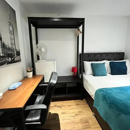 Euston Private Bedrooms 119a 4-7 Homestay