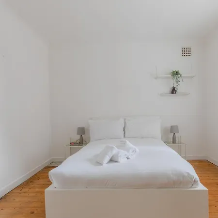 Spacious 3bd Flat W Garden Near Clapham Common London