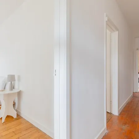 Spacious 3bd Flat W Garden Near Clapham Common