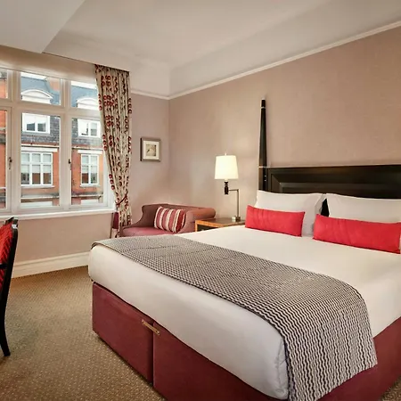 St. Ermin's Hotel, Autograph Collection Hotell London