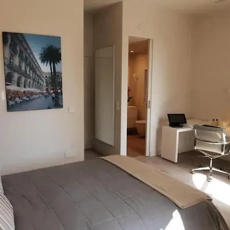 1 Bedroom Modern En-suite Nine Elms Apartment