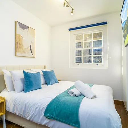 Angel X Kings Cross Guest house London