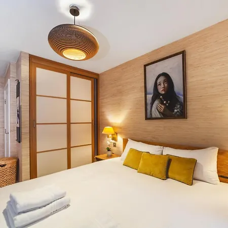 Cosy 2-bed Poplar Flat W/ Views