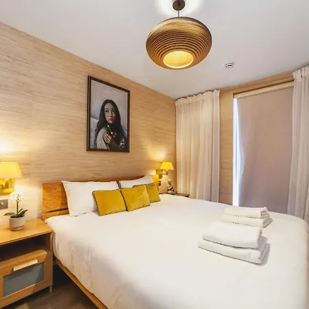 Apartment Cosy 2-bed Poplar Flat W/ Views
