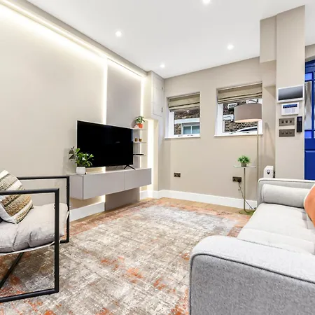 Vakantiehuis Upscale 3-br Haven In Highend And Trendy Location *