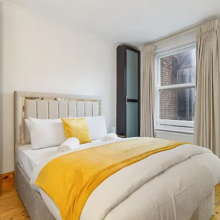 Elegant 3-bedroom In The Heart Of Piccadilly Circus No Lift- 4gl Apartment