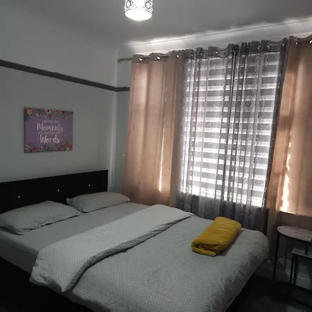 Guest house Chi's Dagenham