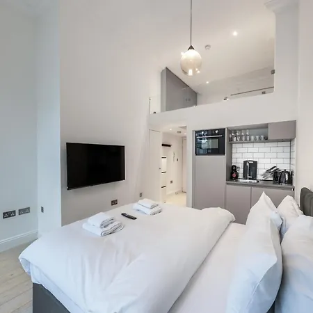 Apartment Beaufort Gardens