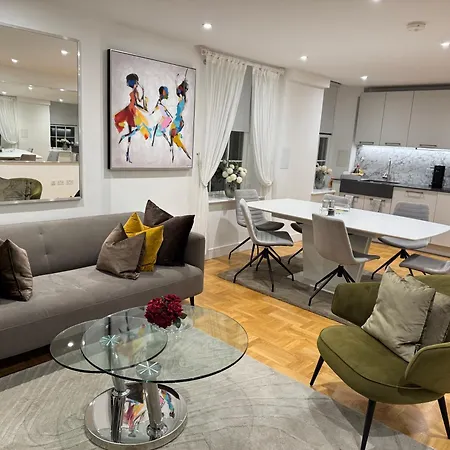High Deluxe Standard Flat For 6 People In The Heart Of شقة *