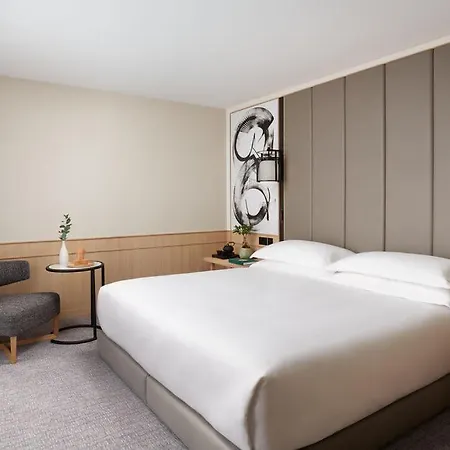 Nobu Portman Square 5* לונדון