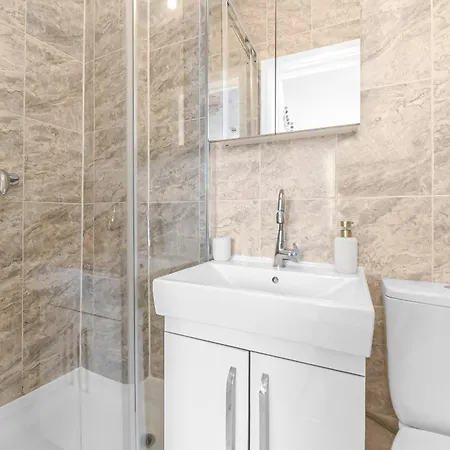 Stylish And Cosy In Camden 5mins To Kings Cross St Pancras *
