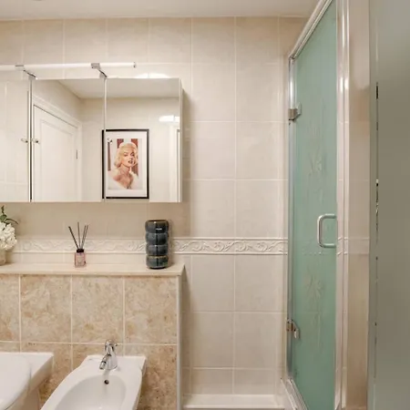 Apartamento Floor Luxury Penthouse - Sleeps 6