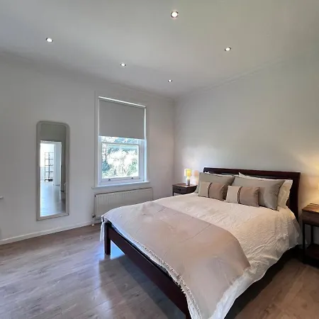 Exquisite 2beds, 2baths In Charming Camden Area - Belsize Park London