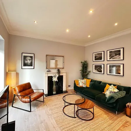 Exquisite 2beds, 2baths In Charming Camden Area - Belsize Park *
