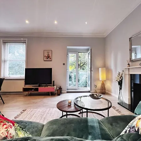 Exquisite 2beds, 2baths In Charming Camden Area - Belsize Park *