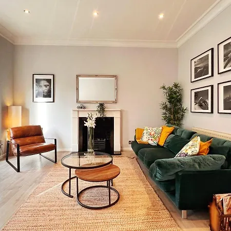 Exquisite 2beds, 2baths In Charming Camden Area - Belsize Park * London