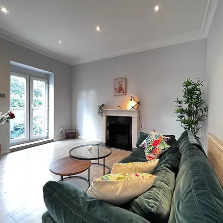 Exquisite 2beds, 2baths In Charming Camden Area - Belsize Park