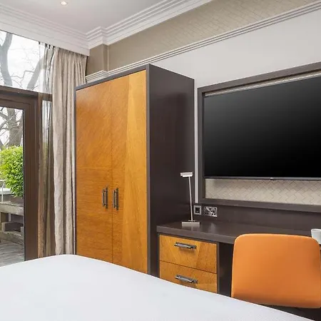 Doubletree By Hilton - Hyde Park London