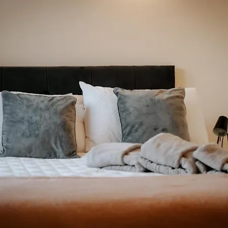 Apartment Fantastic 2bdr Free Car Parking London