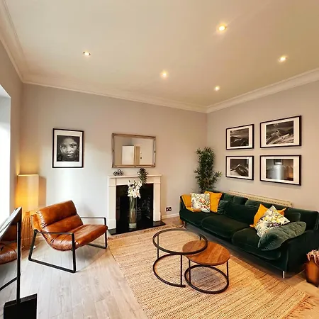 Exquisite 2beds, 2baths In Charming Camden Area - Belsize Park *
