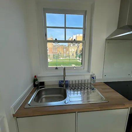 Apartment 2 Bedroom Flat Pimlico *
