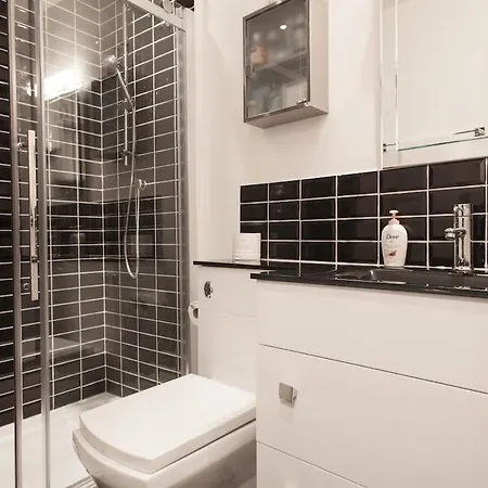 Apartman Charming Floor In Earls Court *