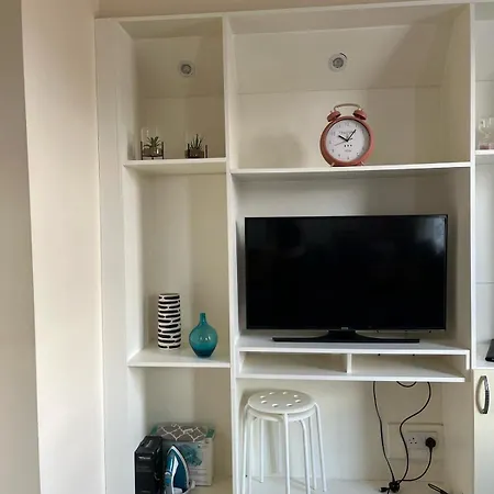 Stylish And Cosy 1-bed Flat *