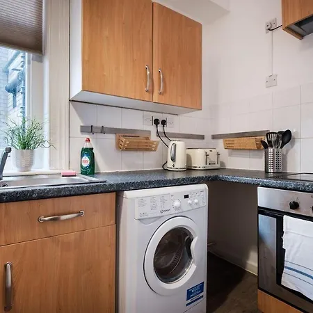 Oxford Street By Advan Apartment *