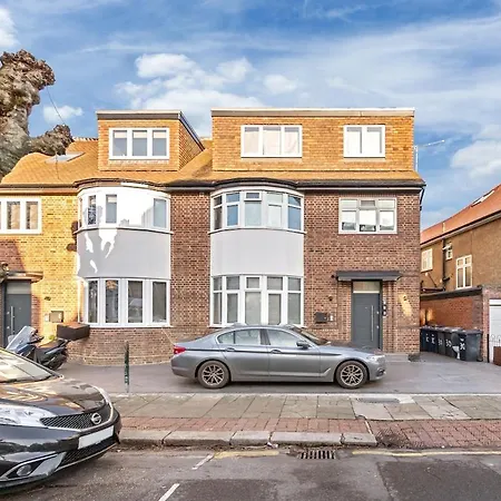 Apartment Modern - Golders - Near Station