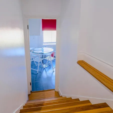 Appartement With Pool Table *