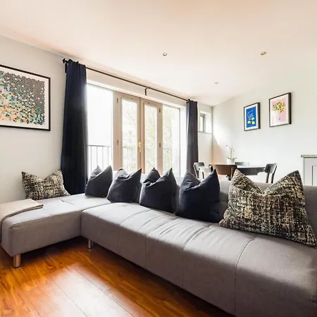 公寓 Sunshine In My Mood - 2 Bedroom Flat In Battersea