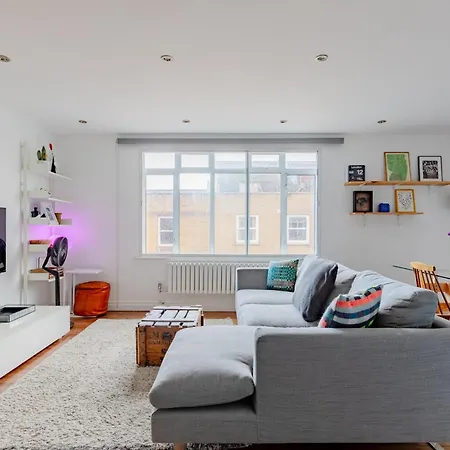 Apartment Contemporary 2bd Flat With Balcony Shoreditch