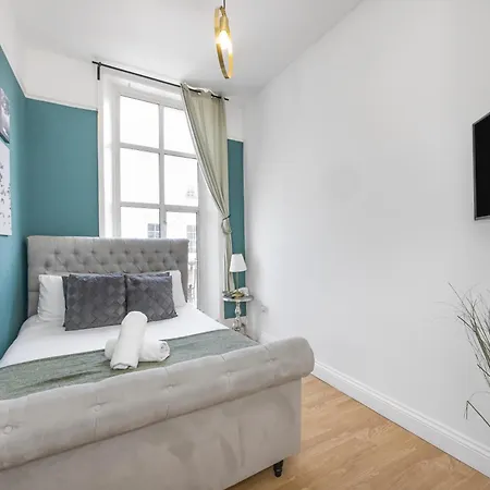 Pimlico Hub Guest house