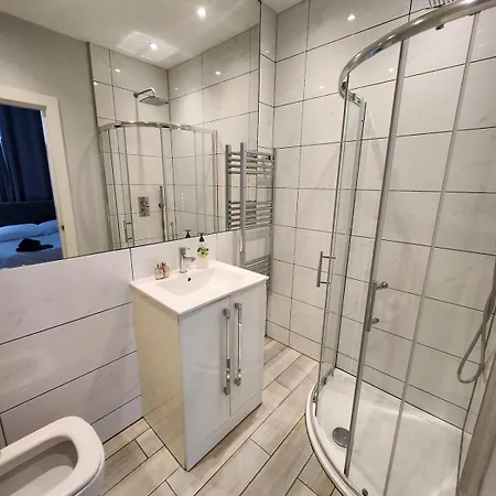 Apartment Modern 3 Bedrooms Flat In South Kensington *