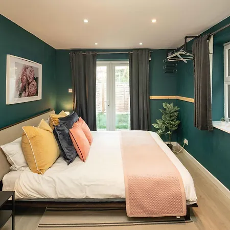3bedrooms Next To Kilburn And Hampstead Station Apartman
