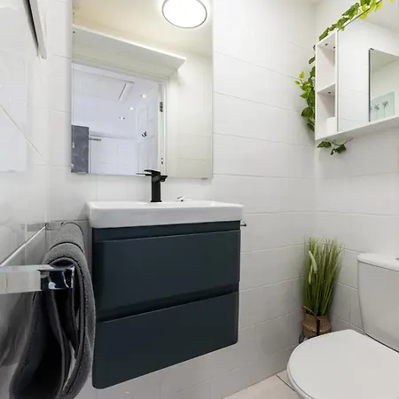 Cute 2 Bedroom House - 10 Min Walk To Woolwich Dlr & Elizabeth Line - Netflix - Espresso Machine London