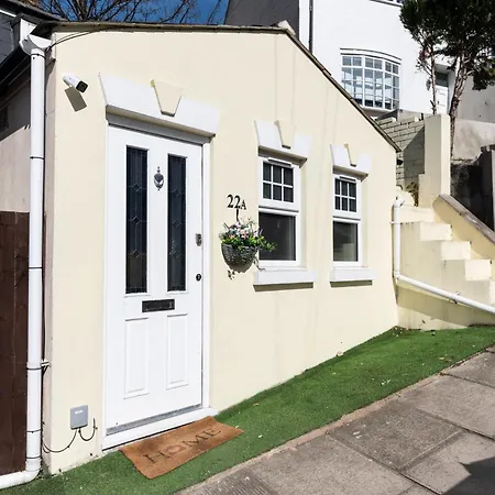Cute 2 Bedroom House - 10 Min Walk To Woolwich Dlr & Elizabeth Line - Netflix - Espresso Machine