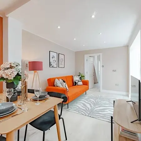 דירה The Stylish Shamrock London Escape - Modern And Airy Apartment With Garden *
