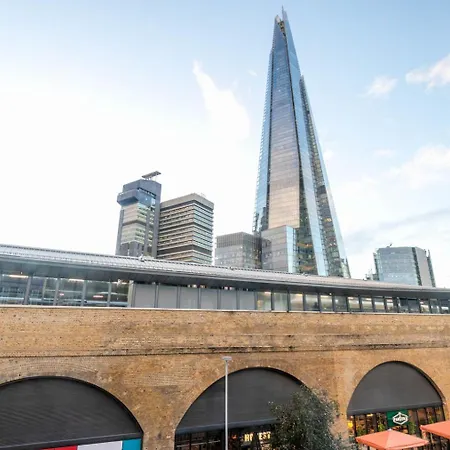 Blueground Bridge Nr Br Station Lon-246 Appartement Londen
