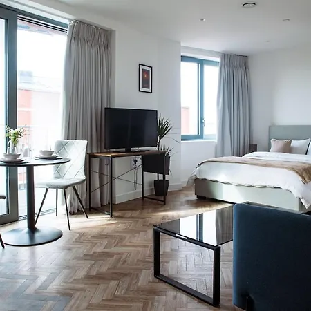 アパート Cozy Near Canary Wharf *