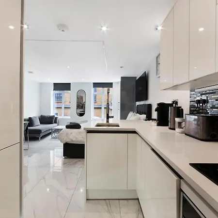 Stylish New Covent Garden Soho *
