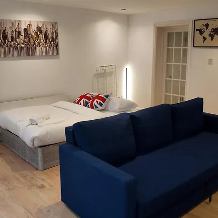 アパート Ideal 2bhk In Upper Berkeley Bk1 ロンドン