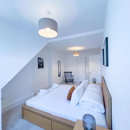 3-bed In The Heart Of Fitzrovia * London