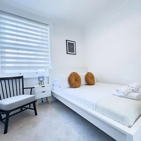 Apartment 3-bed In The Heart Of Fitzrovia London